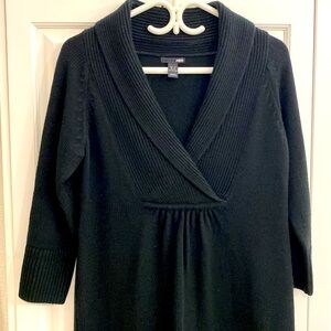 H&M. Soft knit black dress. medium. Very comfortable. Worn a few times only.